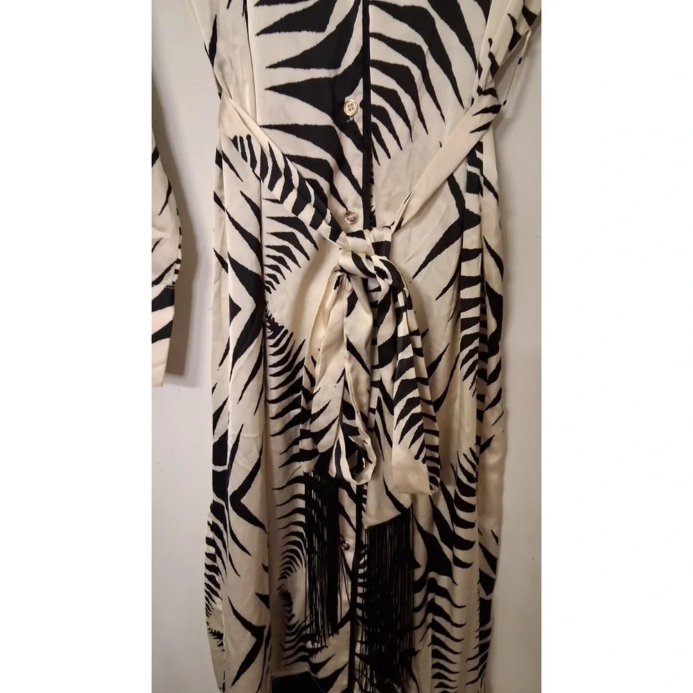 Women's Animal Print Zebra Belted Dress‎ M Long Sleeve Maxi Fringe Tassel NWT - Picture 6 of 8